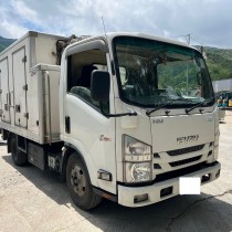 2019年 ISUZU 5.2噸冷藏斗 5前速手波(雙手制) 杜尼迪亞尾板